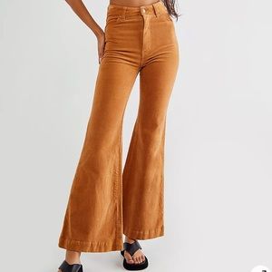 Rolla’s Eastcoast Flare Corduroy